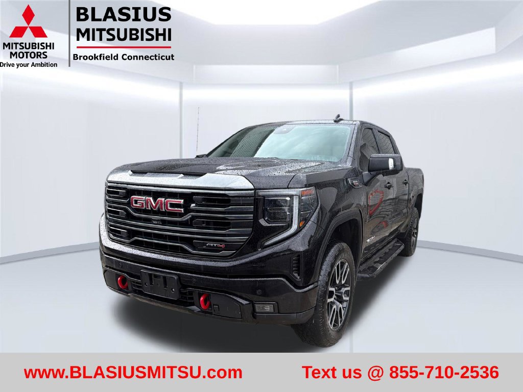 Used 2023 GMC Sierra 1500 AT4 w/ AT4 Premium Package AWD/4WD image 3