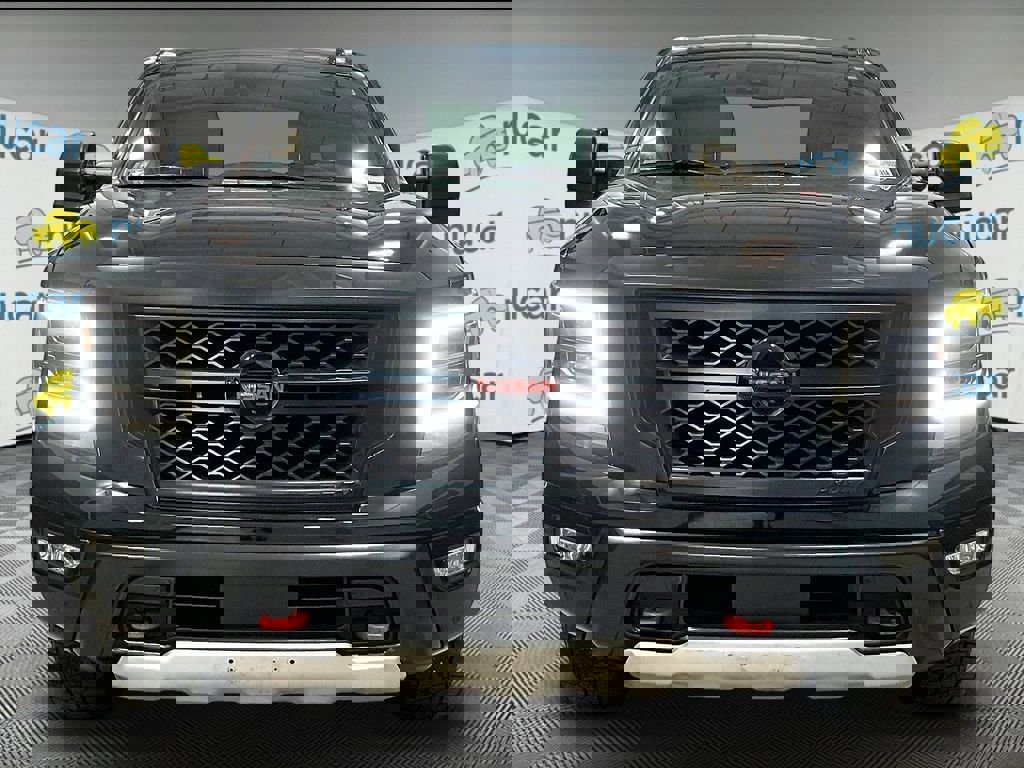 Used 2021 Nissan Titan PRO-4X w/ Pro-4x Convenience Package image 2