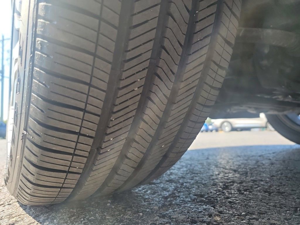 Used 2023 Ford Expedition Limited image 31