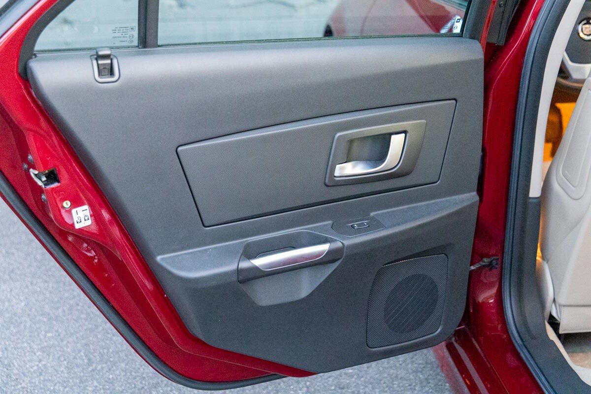 Used 2005 Cadillac CTS V RWD image 22
