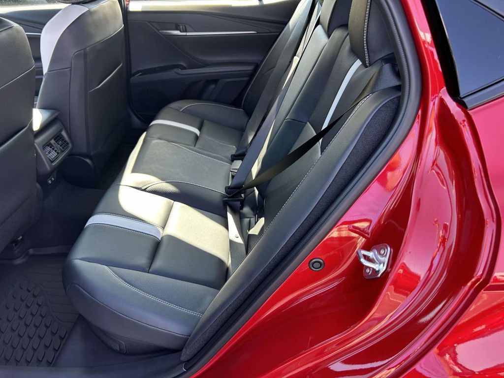 New 2026 Toyota Camry SE w/ Convenience Package FWD image 13