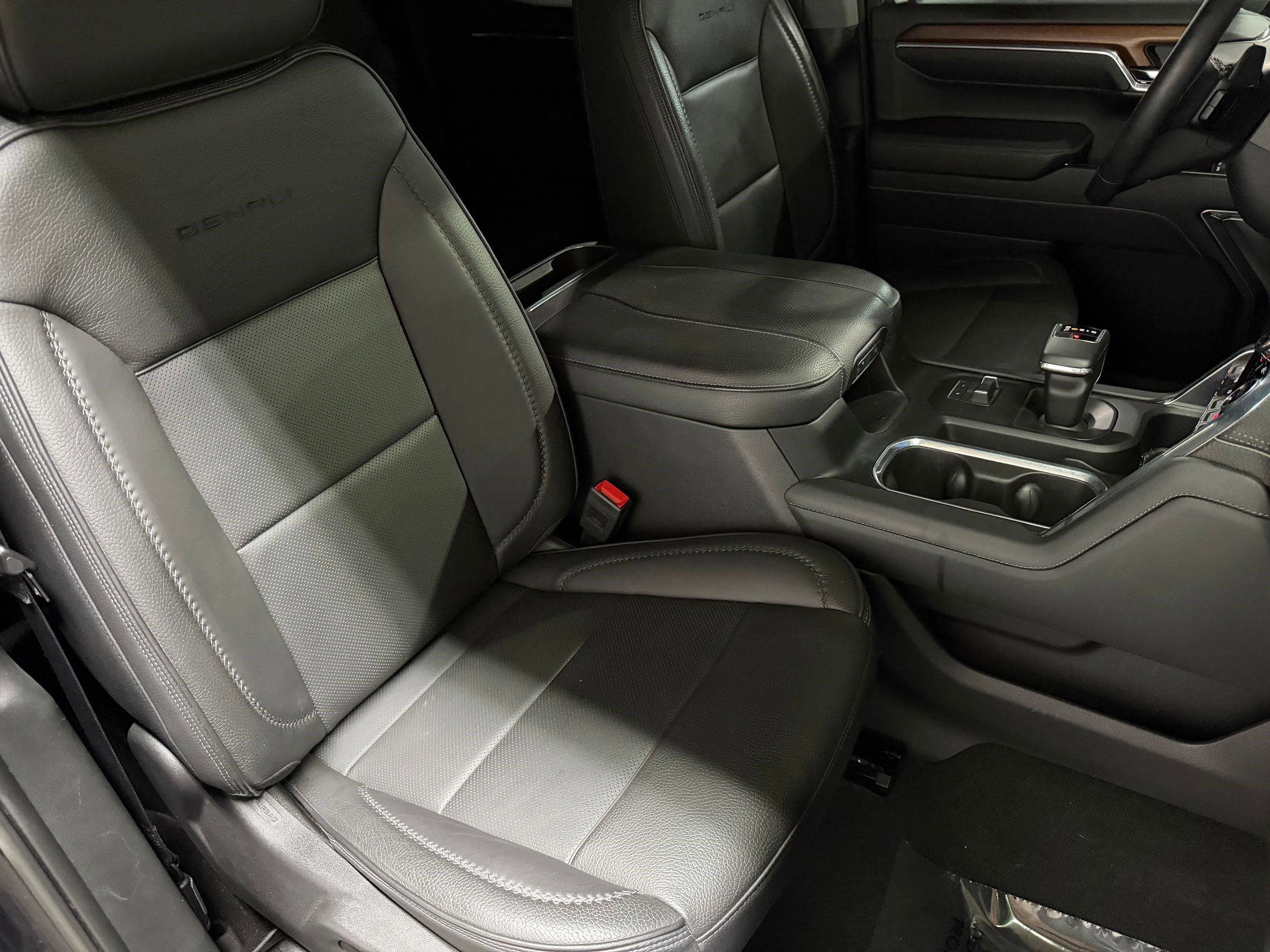 Used 2023 GMC Sierra 1500 Denali w/ Technology Package AWD/4WD image 48
