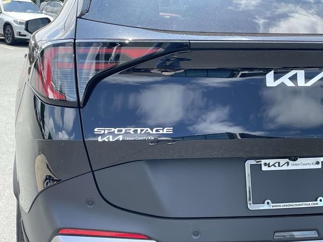 New 2026 Kia Sportage EX w/ EX Panorama Roof Package FWD image 10