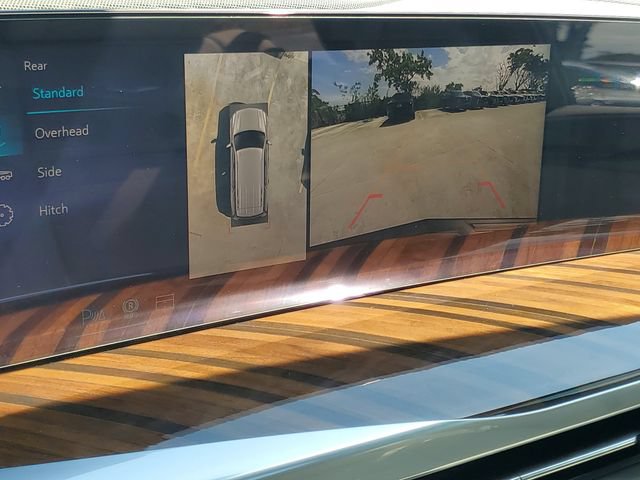 New 2026 Cadillac Escalade Platinum Sport w/ LPO, ONYX Package AWD/4WD image 14