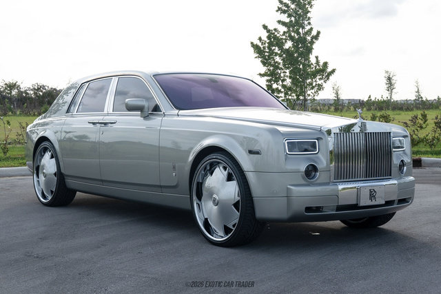 Used 2005 Rolls-Royce Phantom Sedan RWD image 12