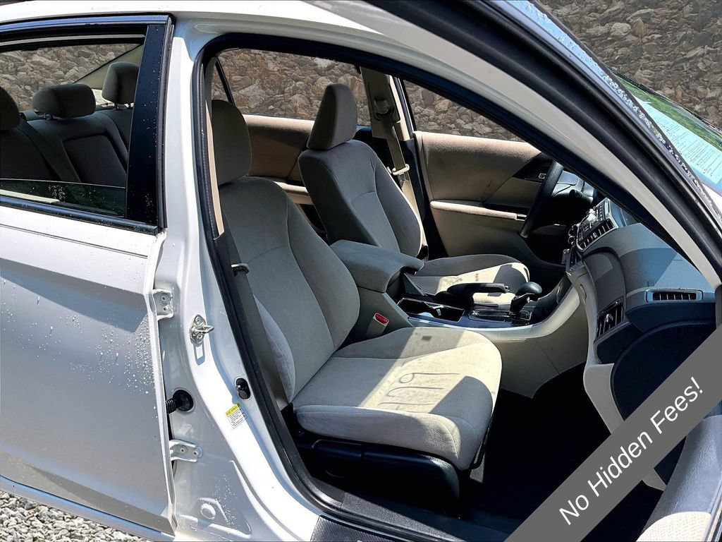 Used 2013 Honda Accord LX image 7