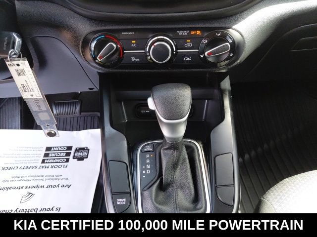 Certified 2025 Kia Soul LX FWD image 13