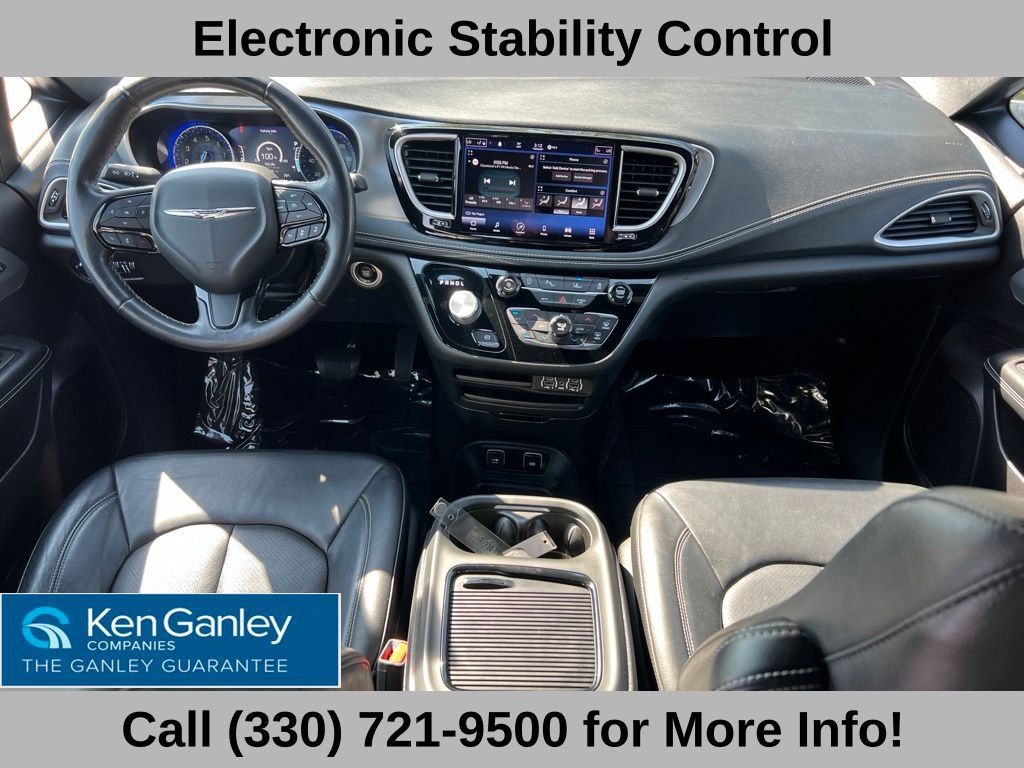 Used 2021 Chrysler Pacifica Touring-L w/ S Appearance Package FWD image 41