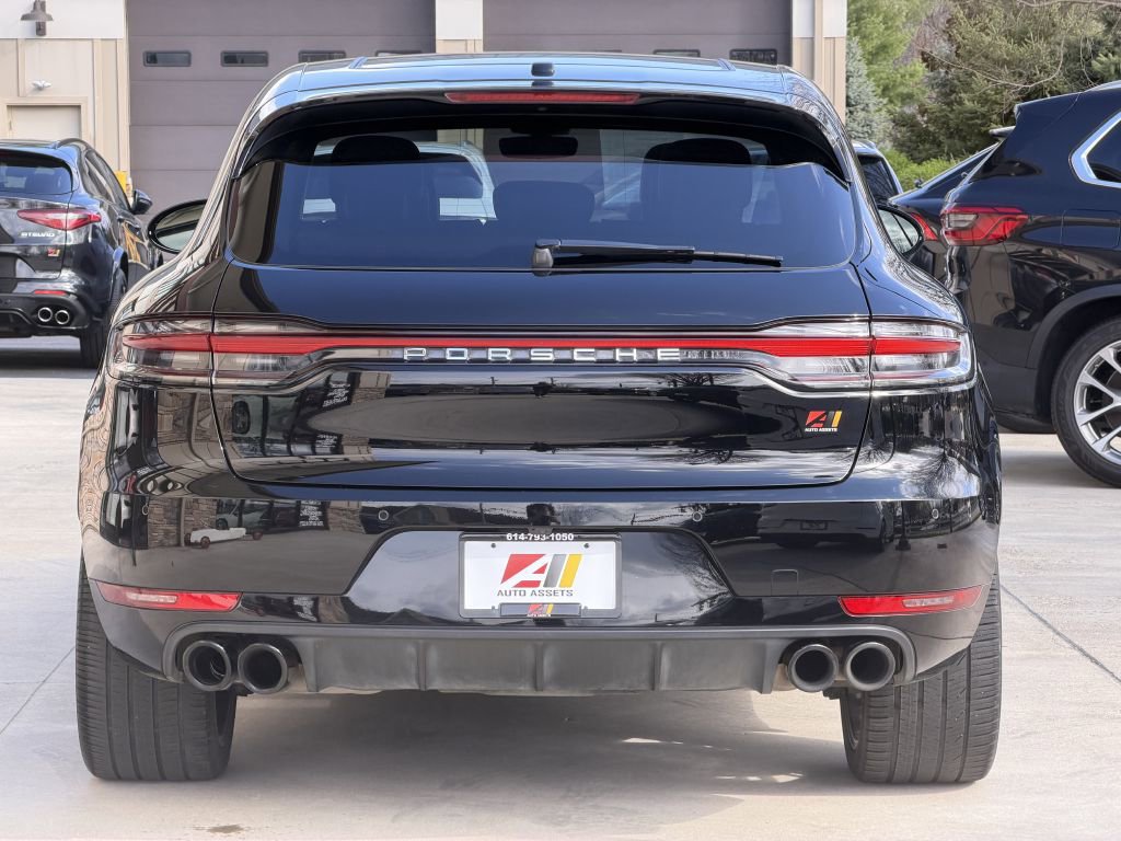 Used 2020 Porsche Macan AWD/4WD image 8