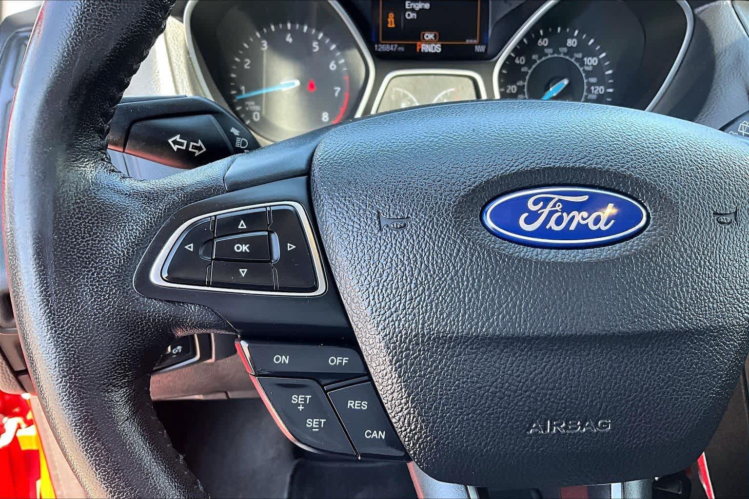 Used 2016 Ford Focus SE w/ Equipment Group 201A FWD image 23