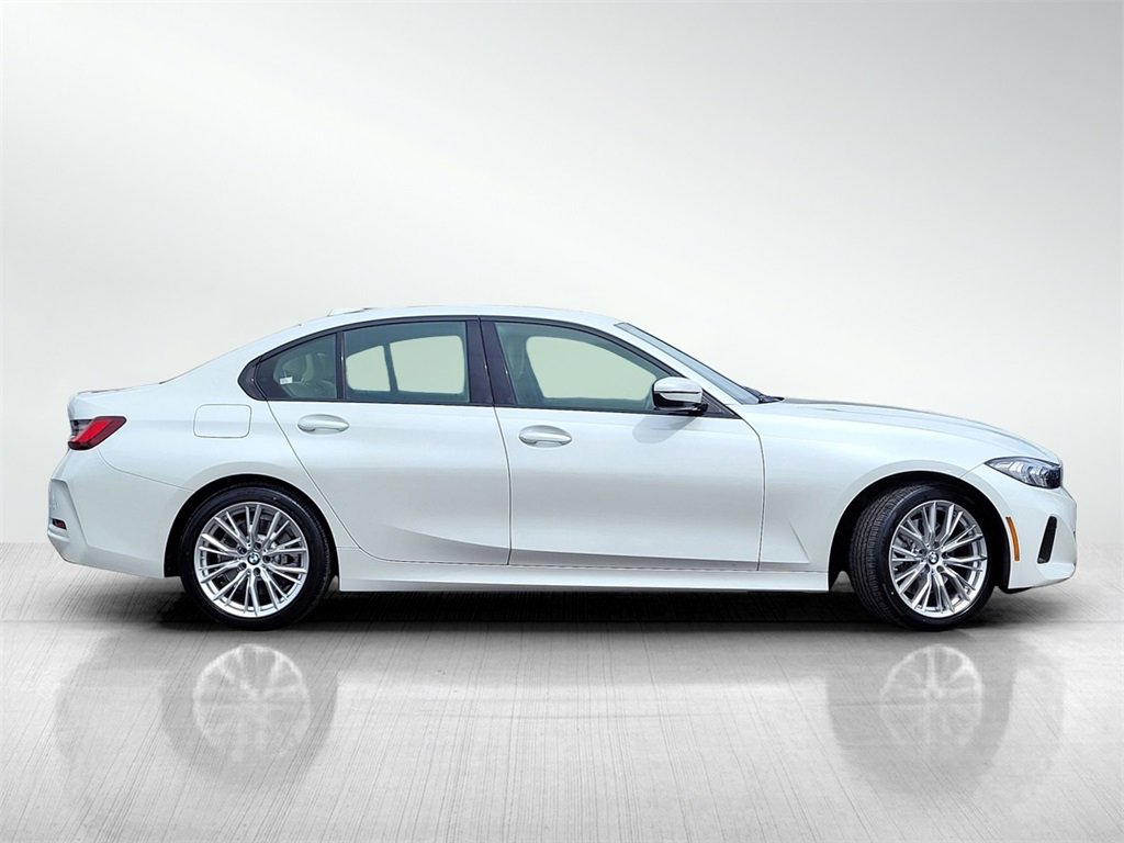 Used 2023 BMW 330i Sedan w/ Convenience Package image 3