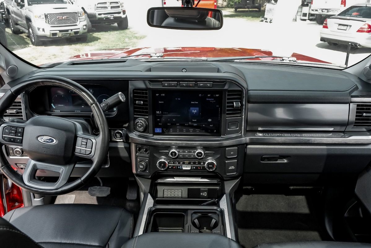 Used 2023 Ford F250 Lariat w/ Lariat Ultimate Package image 13