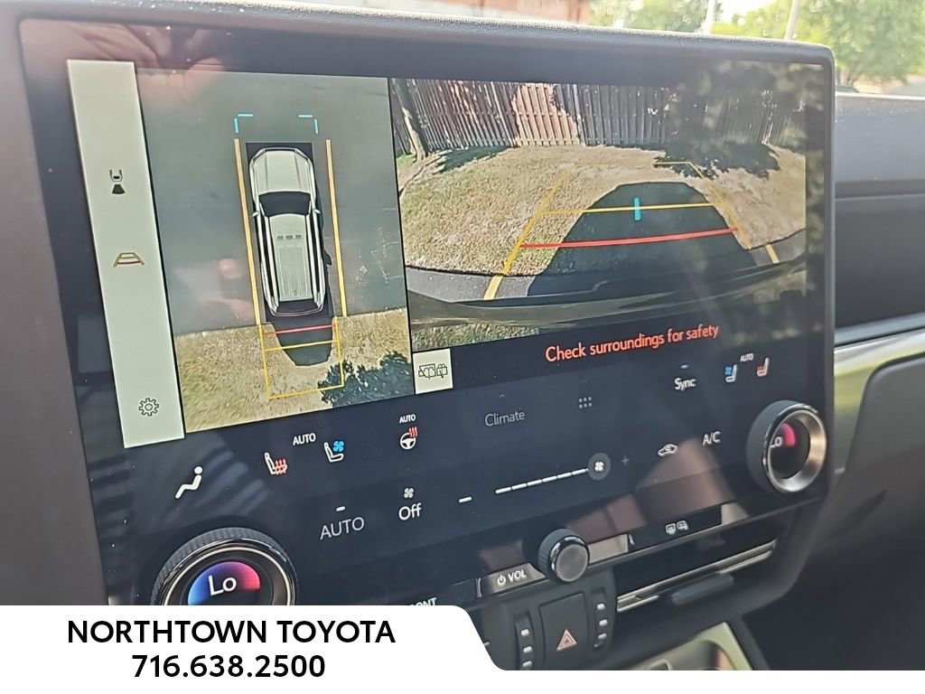 Used 2024 Lexus GX 550 image 36