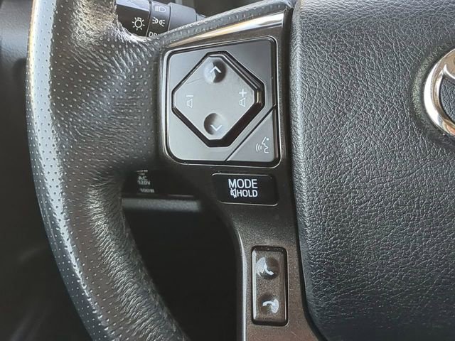 Used 2021 Toyota 4Runner Venture image 29