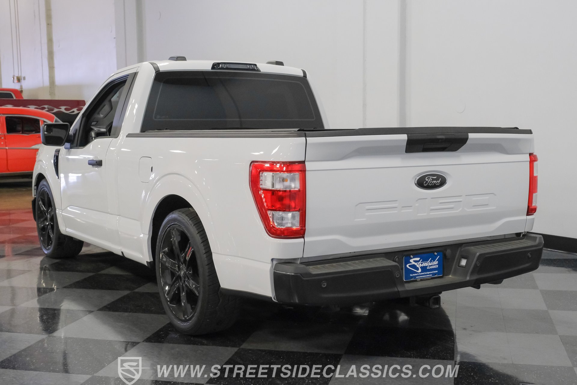Used 2023 Ford F150 XL RWD image 9