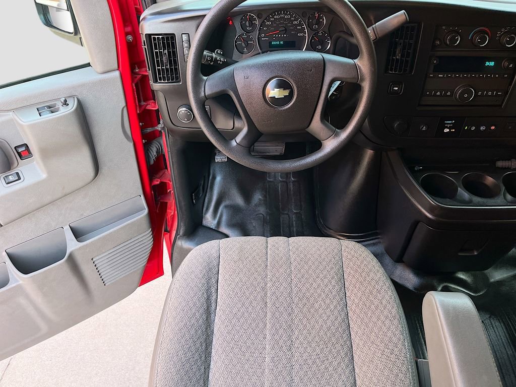 Used 2024 Chevrolet Express 2500 image 20