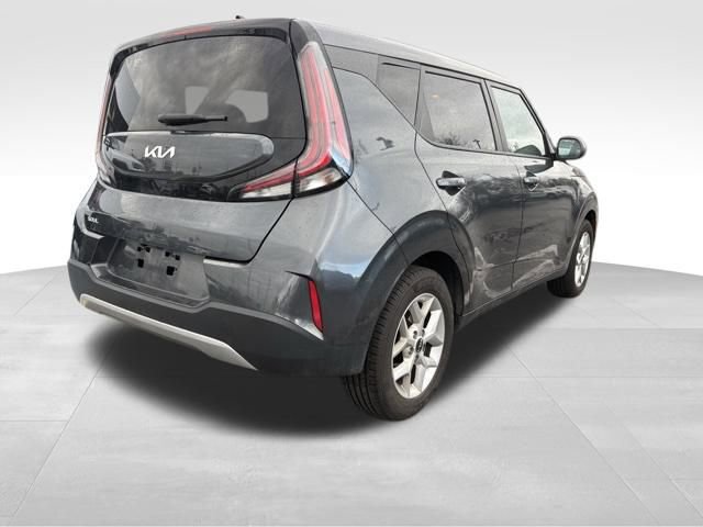 Used 2024 Kia Soul LX w/ Option Group 015 image 8