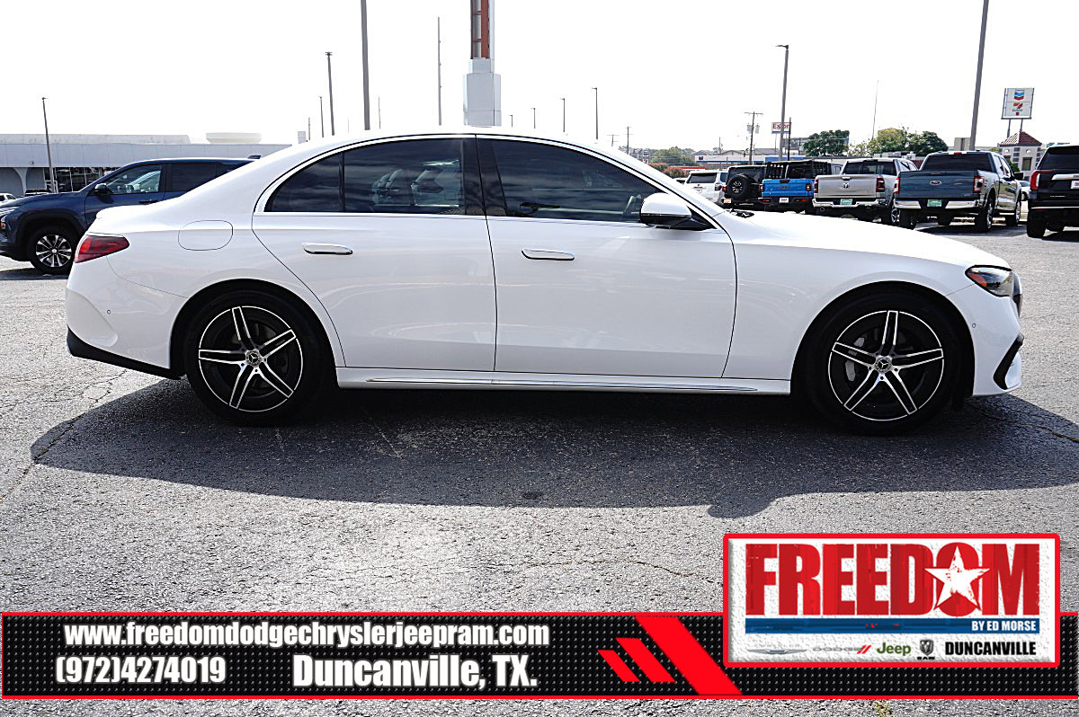 Used 2025 Mercedes-Benz E 350 Sedan image 6