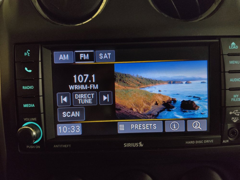 Used 2017 Jeep Compass Latitude AWD/4WD image 25