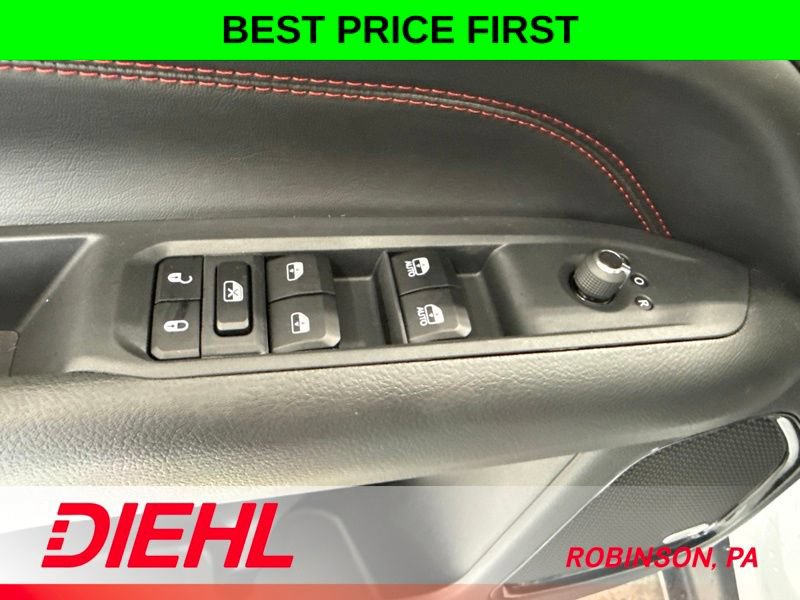 New 2026 Jeep Compass Trailhawk w/ Sun, Sound & Navigation Group AWD/4WD image 19