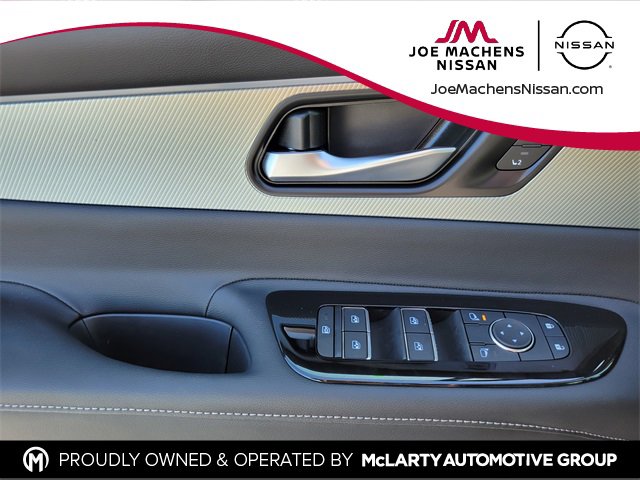 New 2025 Nissan Murano SL image 24