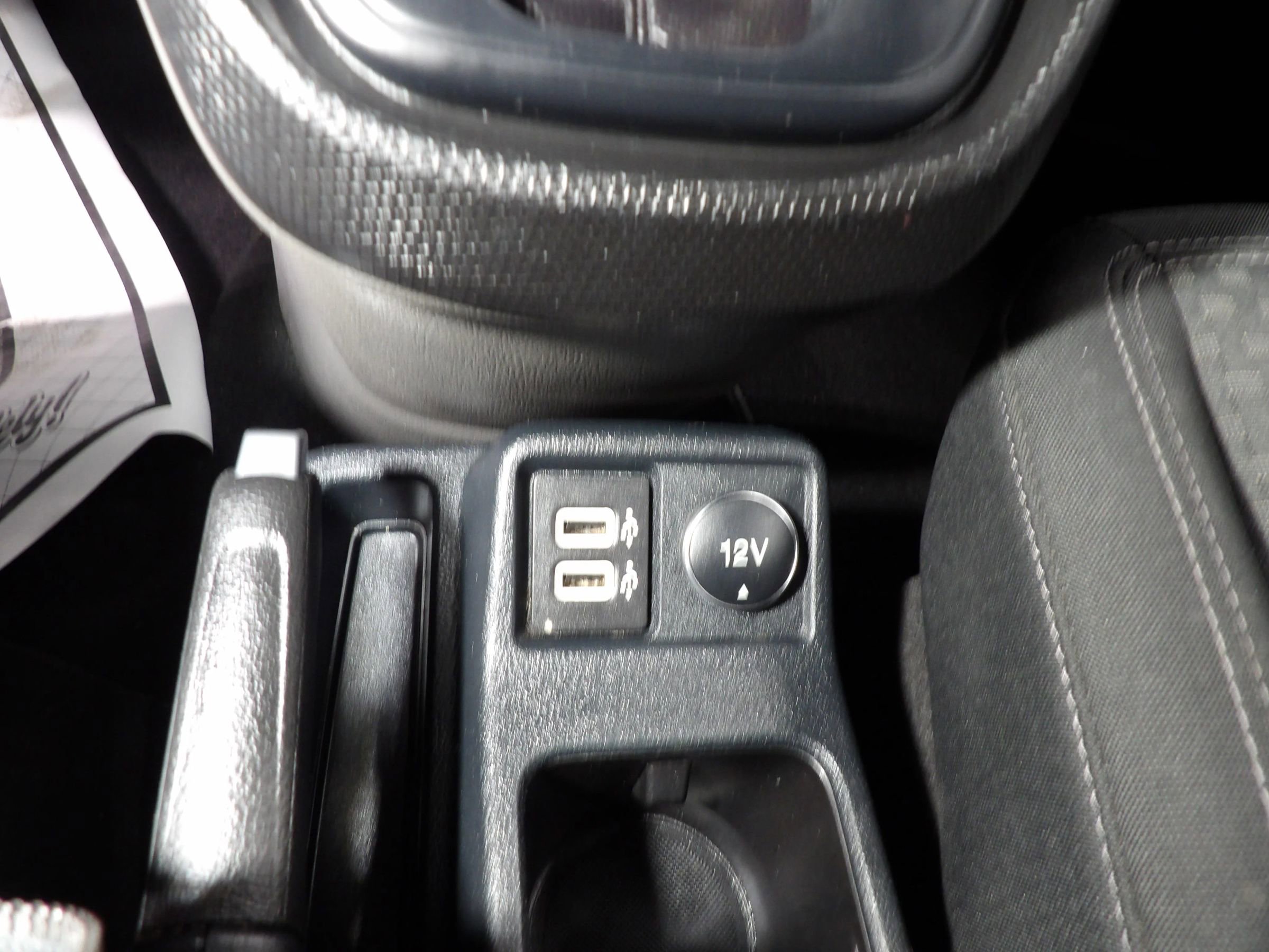 Used 2019 Ford Transit Connect XLT image 15