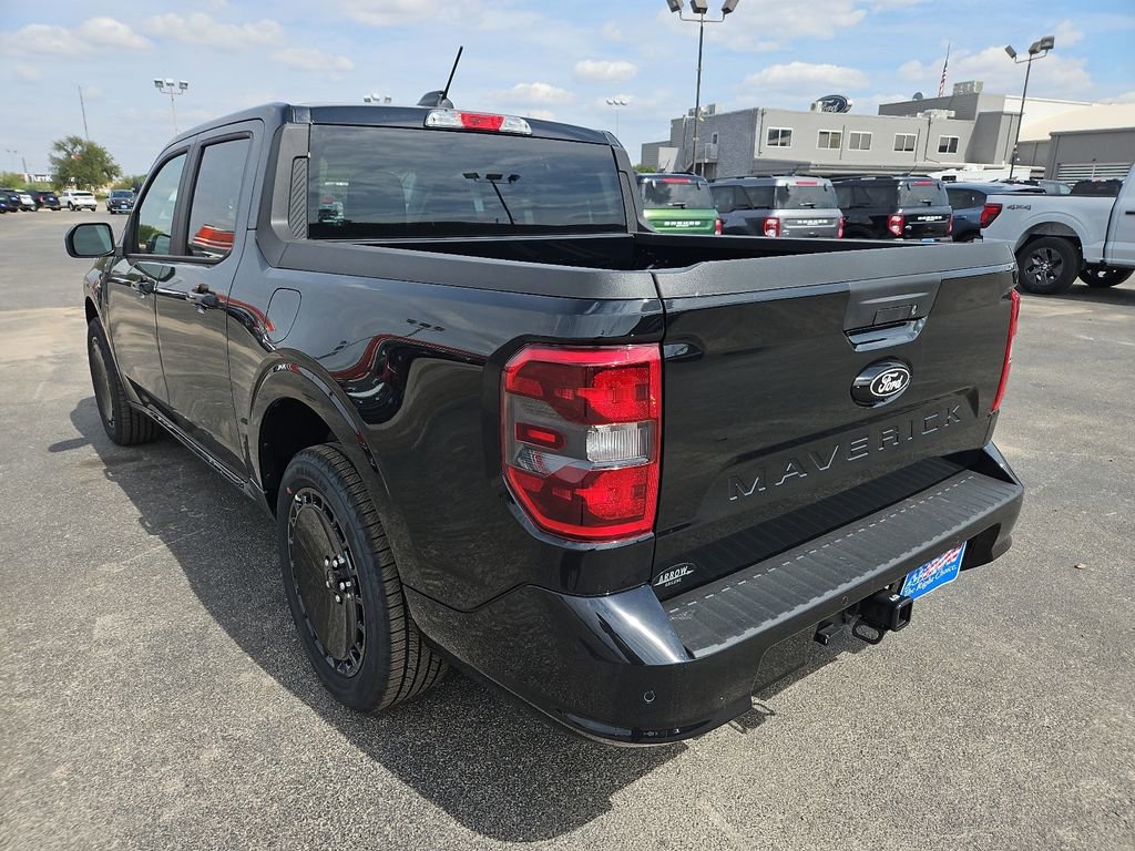 New 2025 Ford Maverick Lobo image 9