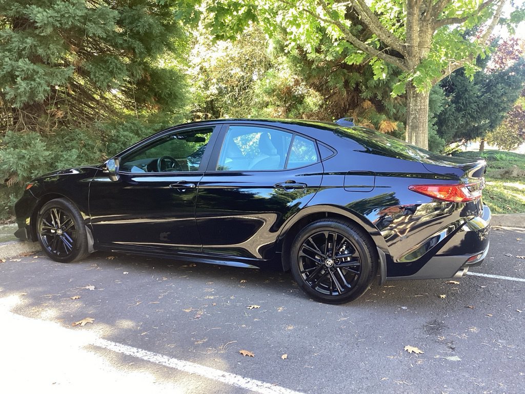 Certified 2025 Toyota Camry SE AWD/4WD image 11