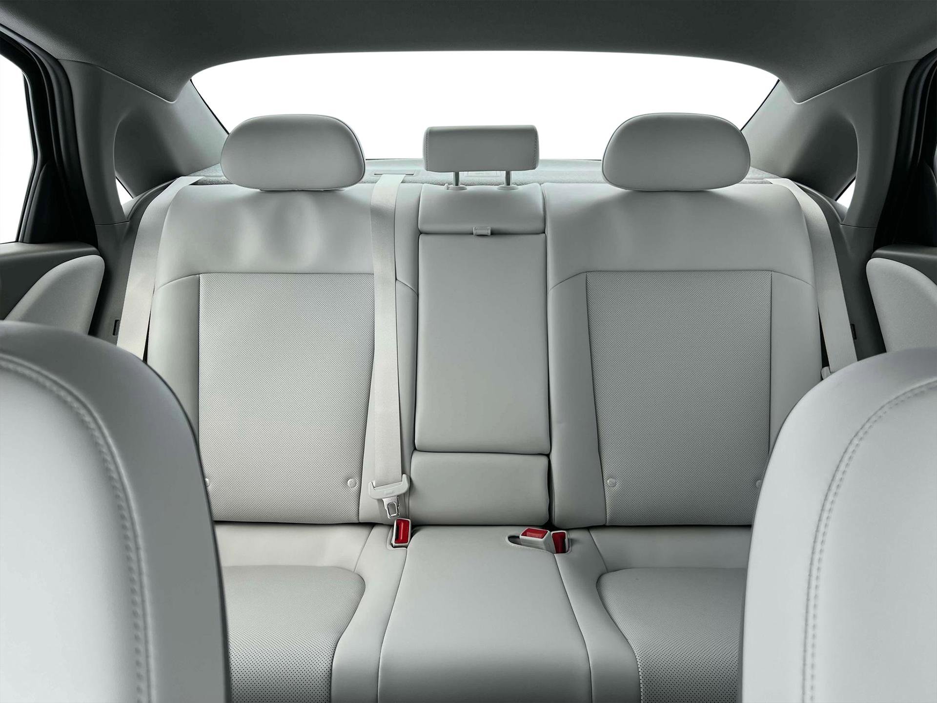 Used 2025 Hyundai Ioniq 6 SEL image 16