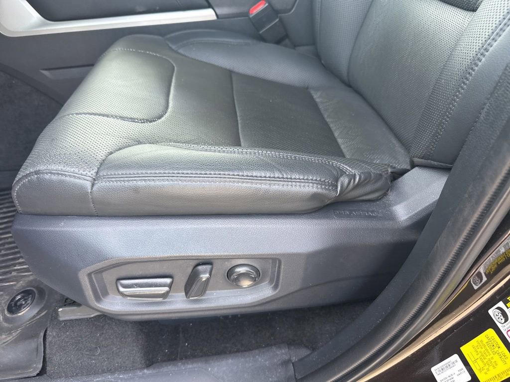 Used 2023 Toyota Tundra Limited w/ Power Package image 19