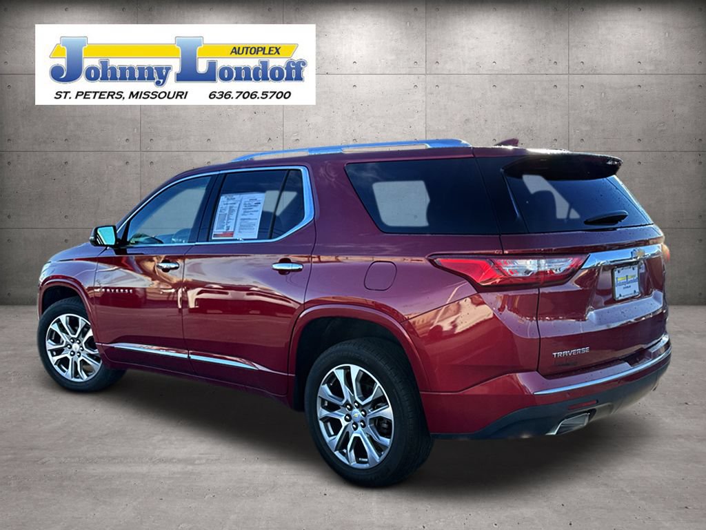 Used 2020 Chevrolet Traverse Premier FWD image 3