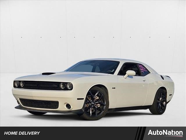 Used 2023 Dodge Challenger R/T w/ Blacktop Package image 1