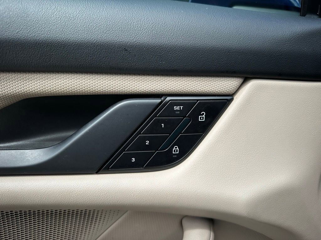 Certified 2024 Porsche Taycan 4S image 21