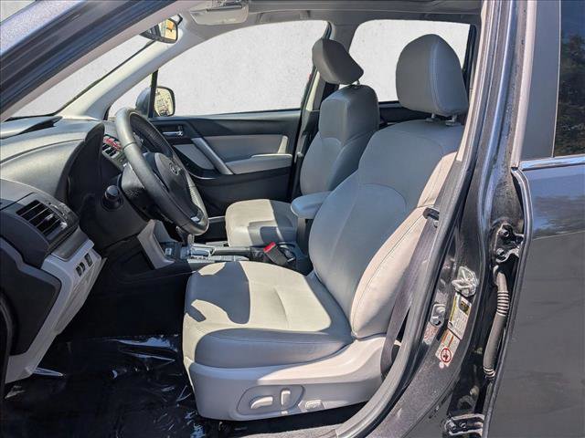 Used 2015 Subaru Forester 2.5i Limited w/ Popular Package #2 AWD/4WD image 16