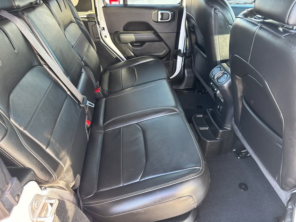 Certified 2023 Jeep Wrangler Unlimited Sahara image 18