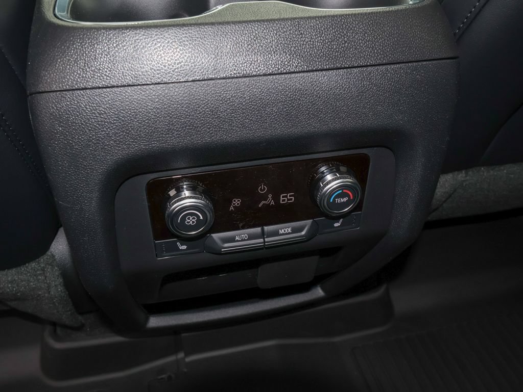 New 2026 GMC Acadia Elevation w/ Black Edition FWD image 13