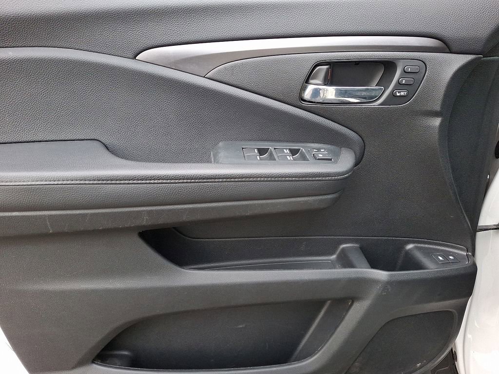 Used 2022 Honda Pilot Special Edition image 12