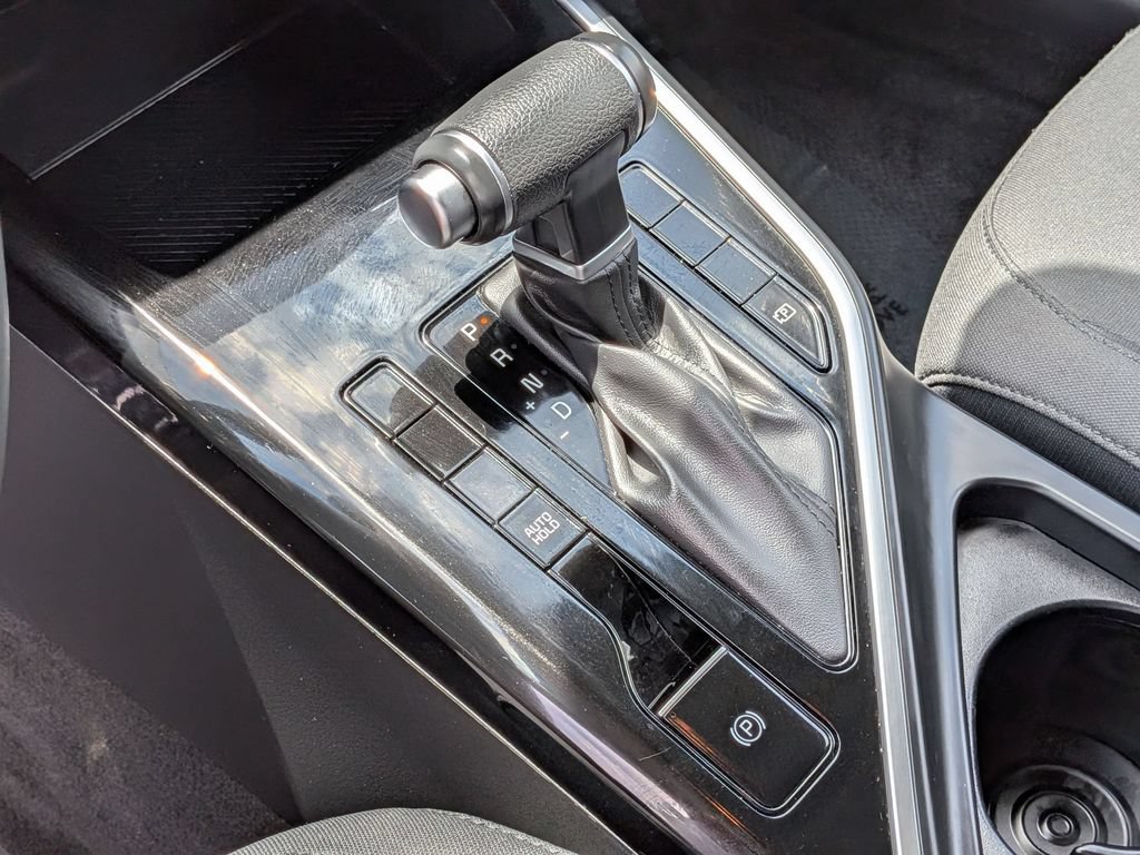 Used 2025 Kia Niro LX FWD image 24