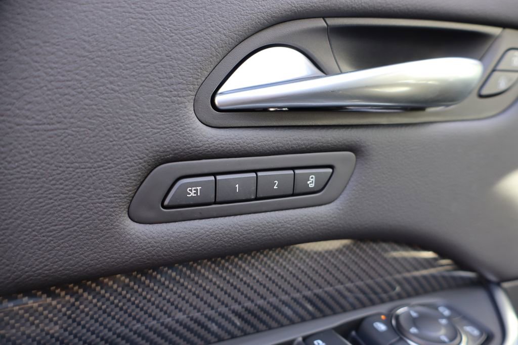 Used 2024 Cadillac XT4 Sport image 10