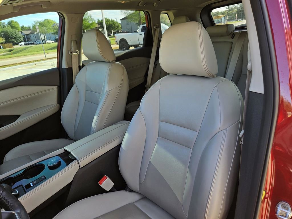 Used 2023 Nissan Rogue SL image 12