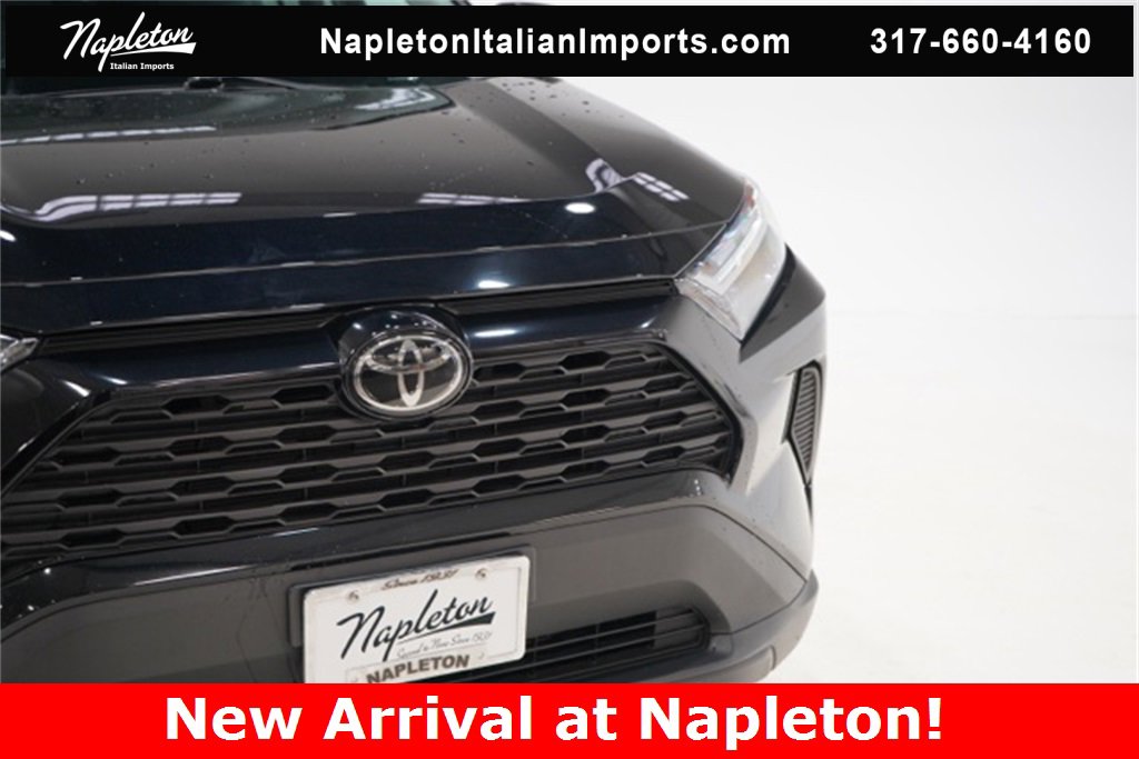 Used 2024 Toyota RAV4 XLE image 9