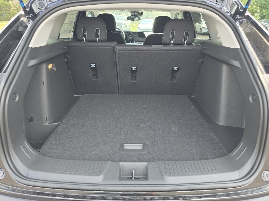 New 2026 Chevrolet Trax LS w/ LS Convenience Package FWD image 15