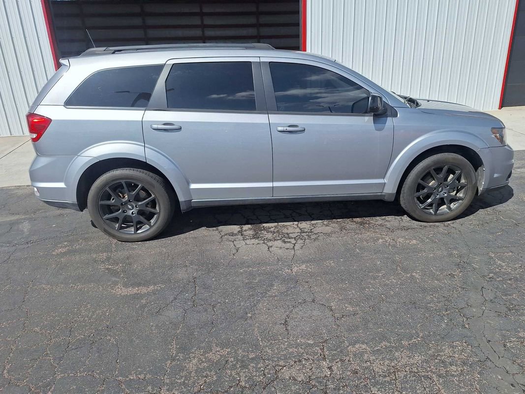 Used 2019 Dodge Journey SE w/ Premium Group AWD/4WD image 9