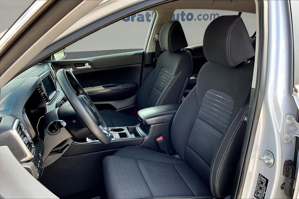 Used 2018 Kia Sportage LX w/ LX Technology Package AWD/4WD image 20