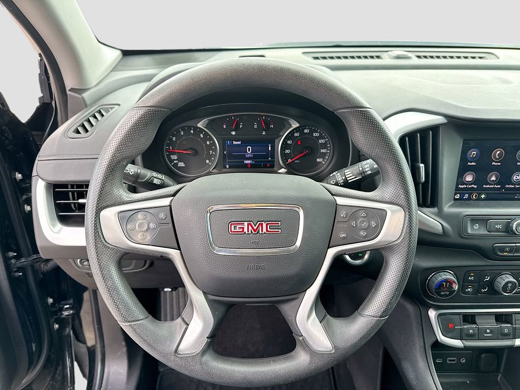 Used 2024 GMC Terrain SLE w/ Driver Convenience Package FWD image 13