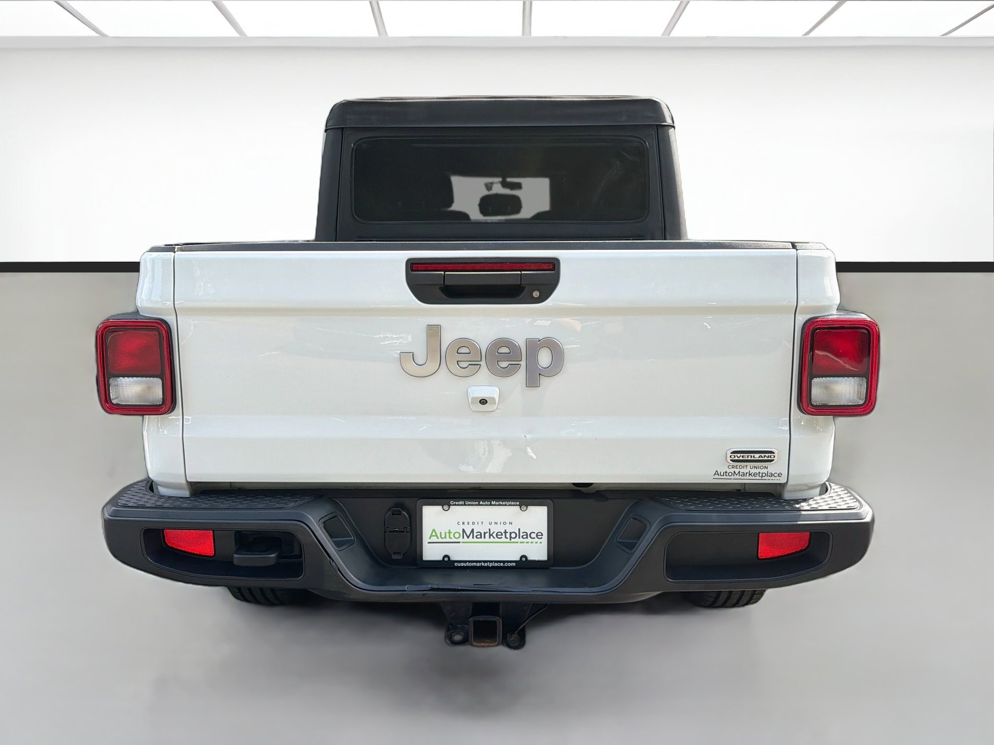 Used 2021 Jeep Gladiator Overland AWD/4WD image 5