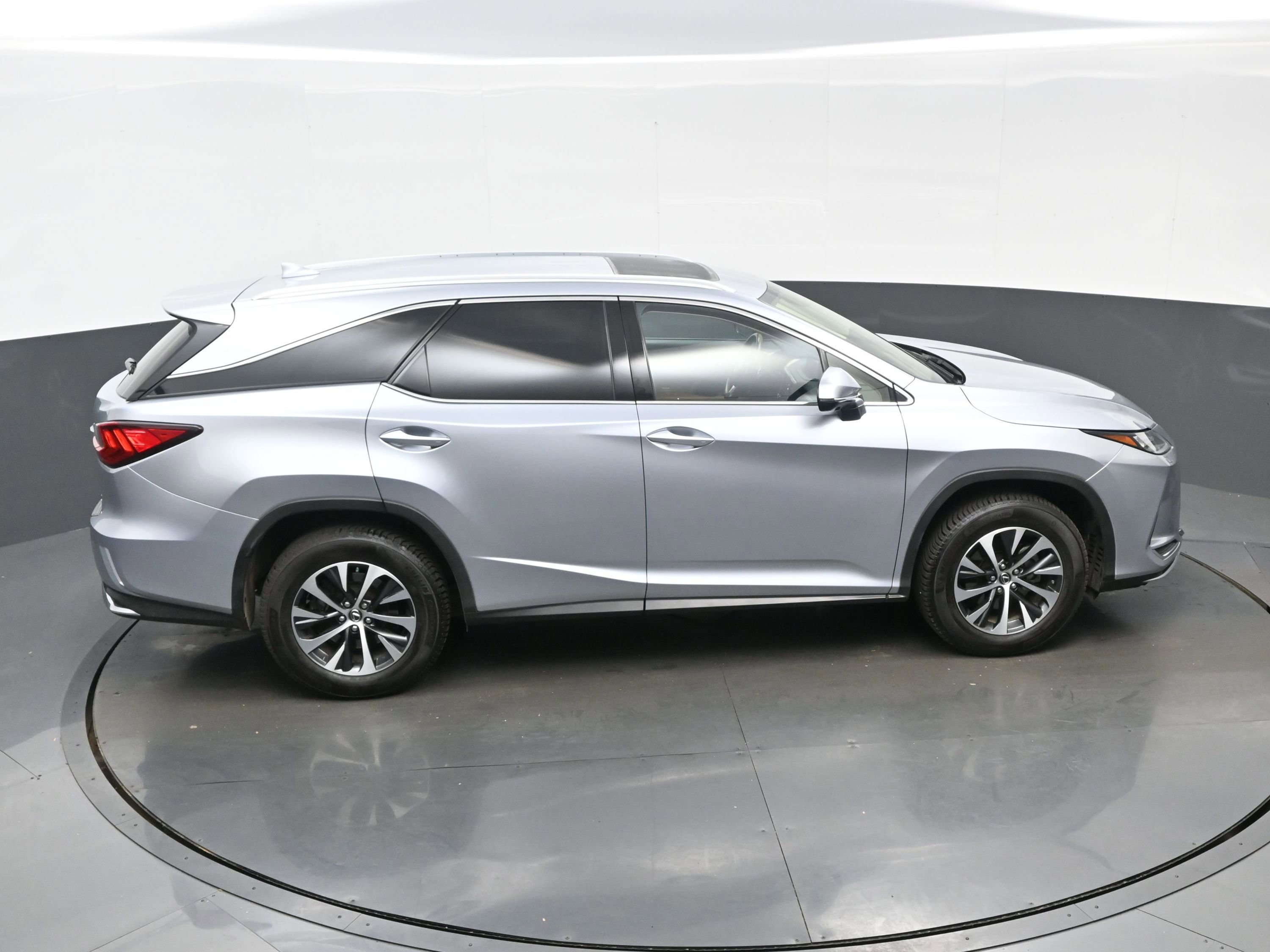 Used 2022 Lexus RX 350L Premium image 41