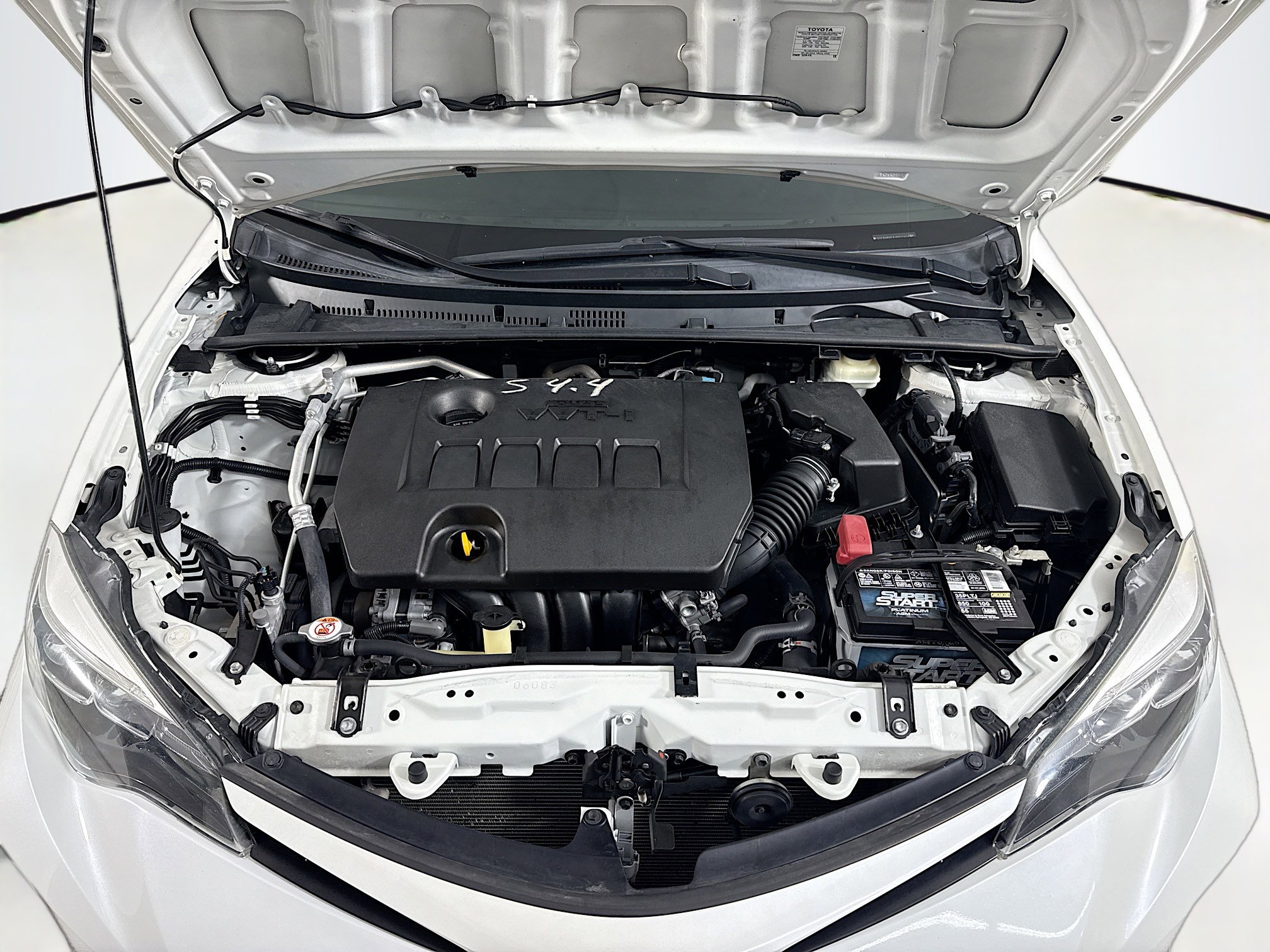 Used 2018 Toyota Corolla XSE w/ Carpet Mat Package (TMS) FWD image 39