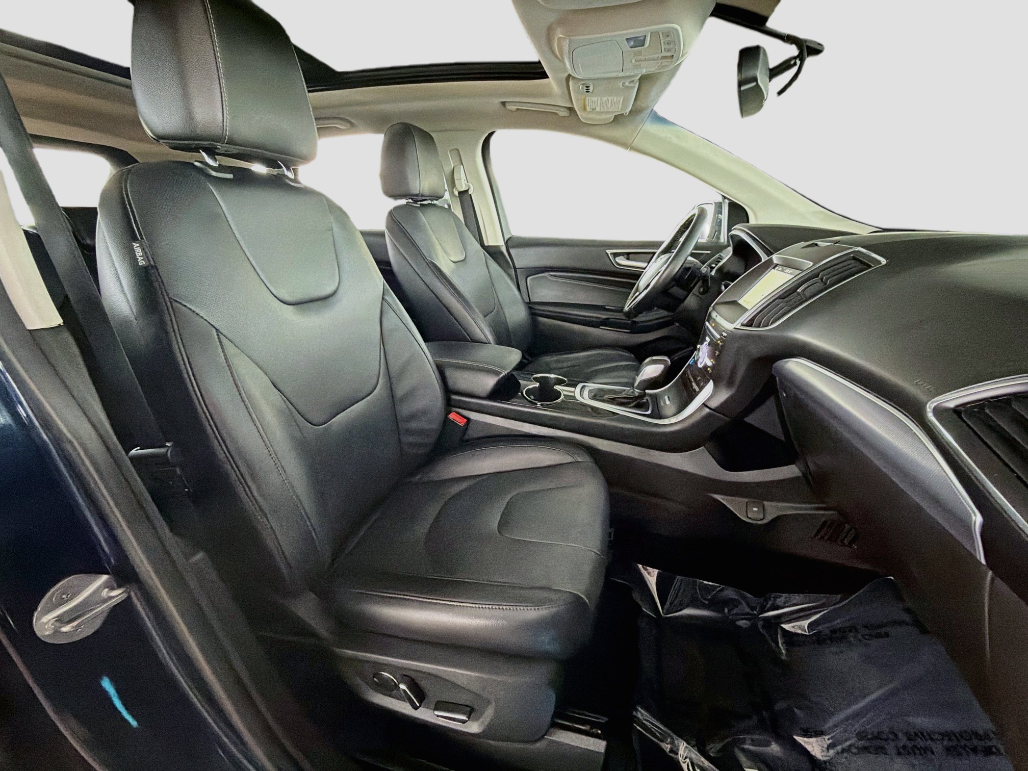 Used 2017 Ford Edge Titanium w/ Equipment Group 301A AWD/4WD image 31