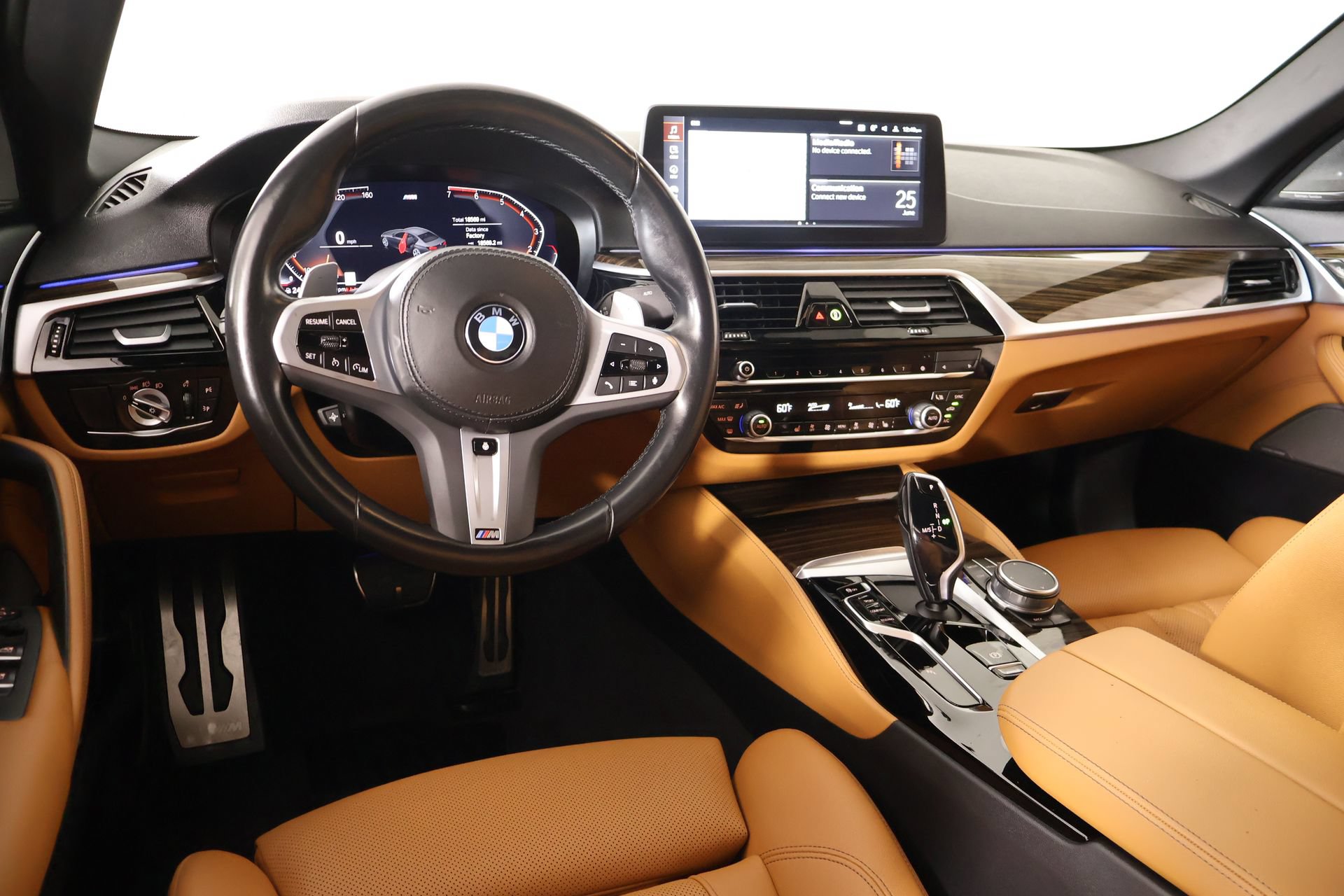 Used 2023 BMW 530i w/ M Sport Package RWD image 2